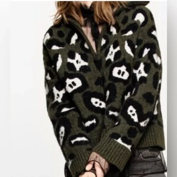 Zadig & Voltaire Lennox Hooded Zip Cardigan
Color : Green
size M-L EUC - Picture 6 of 12